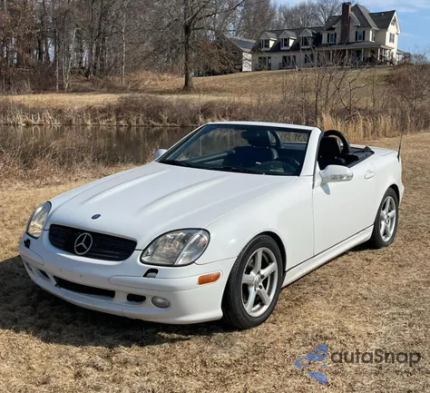 2001 Mercedes-Benz Slk 320 из США, поврежденный, VIN WDBKK65F91F201699